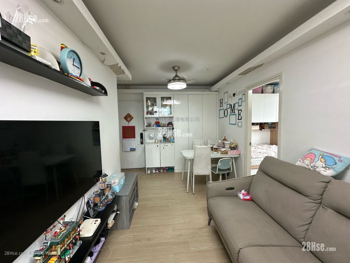 青俊苑 售盘 3 房 , 1 浴室 436 平方尺