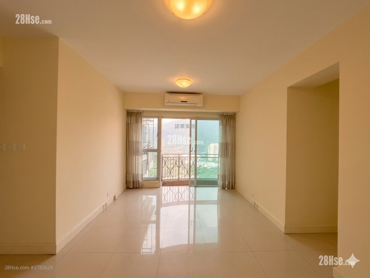 名城 售盘 4 房 , 2 浴室 958 平方尺