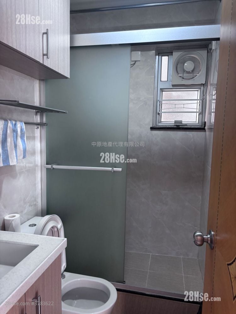 Tsing Yi Garden Sell 3 Bedrooms , 2 Bathrooms 547 ft²