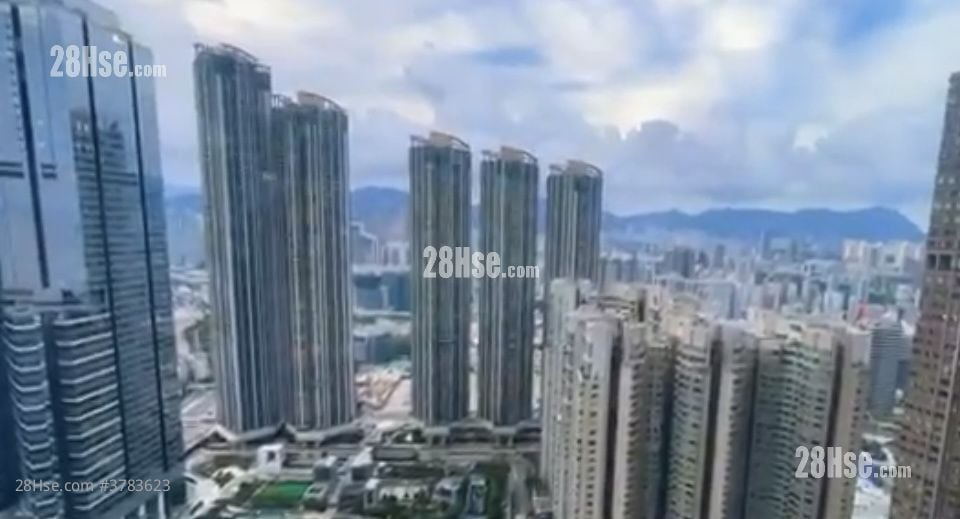 The Harbourside Rental 3 Bedrooms 800 ft²