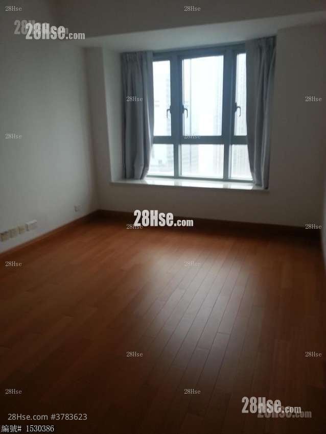 The Harbourside Rental 3 Bedrooms 800 ft²