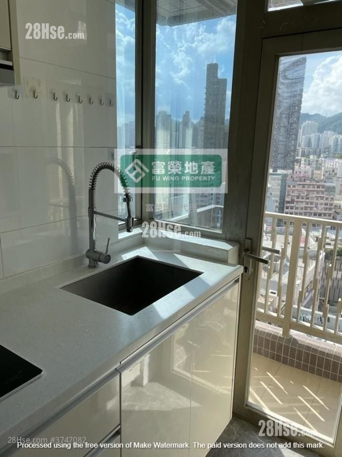 Sevilla Crest Sell 2 Bedrooms , 1 Bathroom 427 ft²