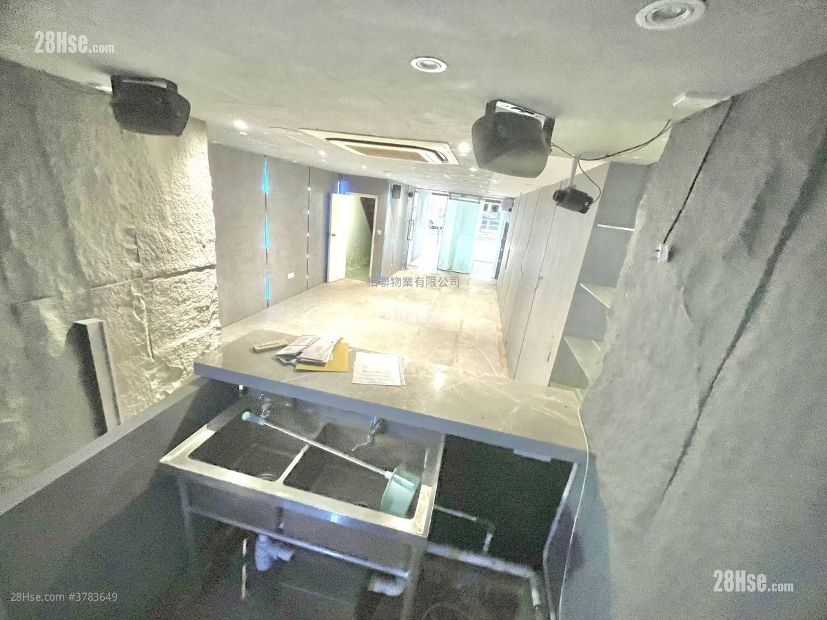 La Belle Mansion Rental 3 Bedrooms , 1 Toilet 1,000 ft²