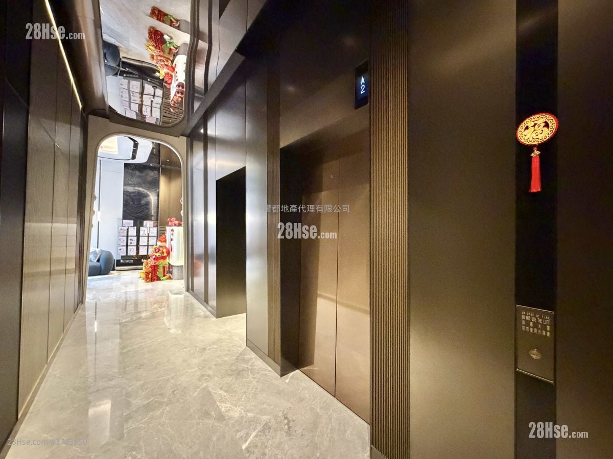 Eight Southpark Rental 1 Bedroom , 1 Bathroom 200 ft²