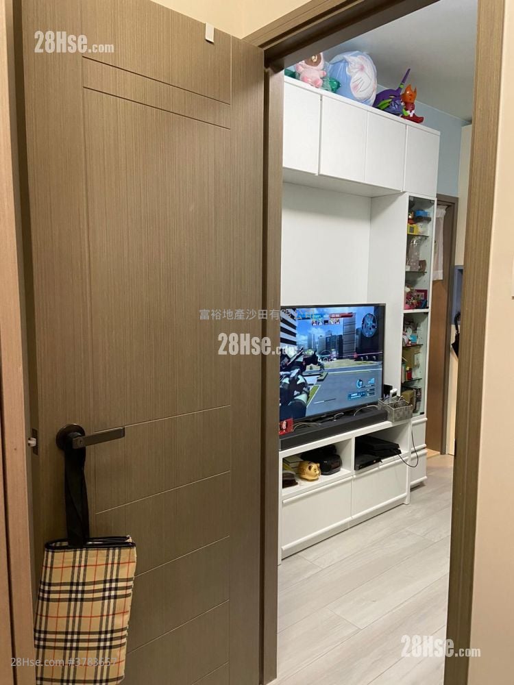 Golden Lion Garden Sell 2 Bedrooms , 1 Bathroom 322 ft²