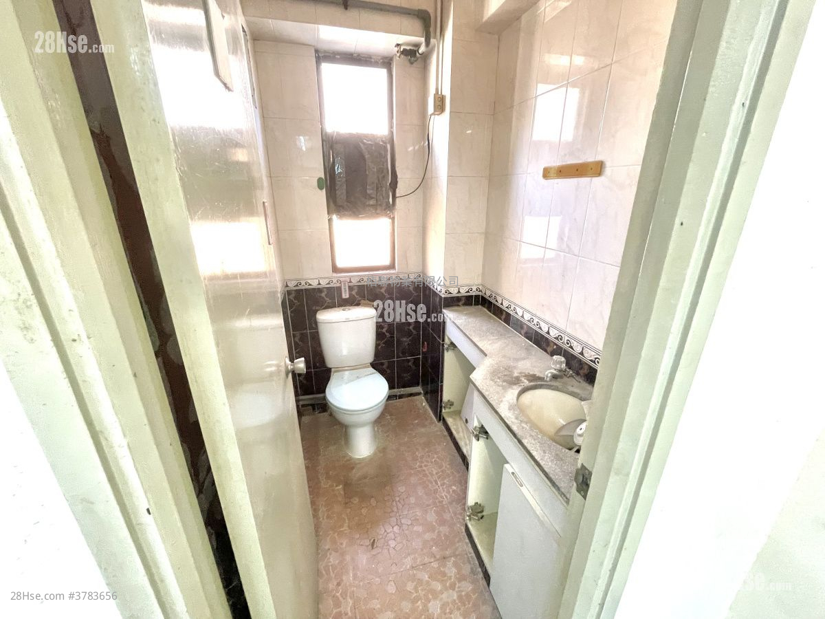 九龙湾工业中心 租盘 1 厕所