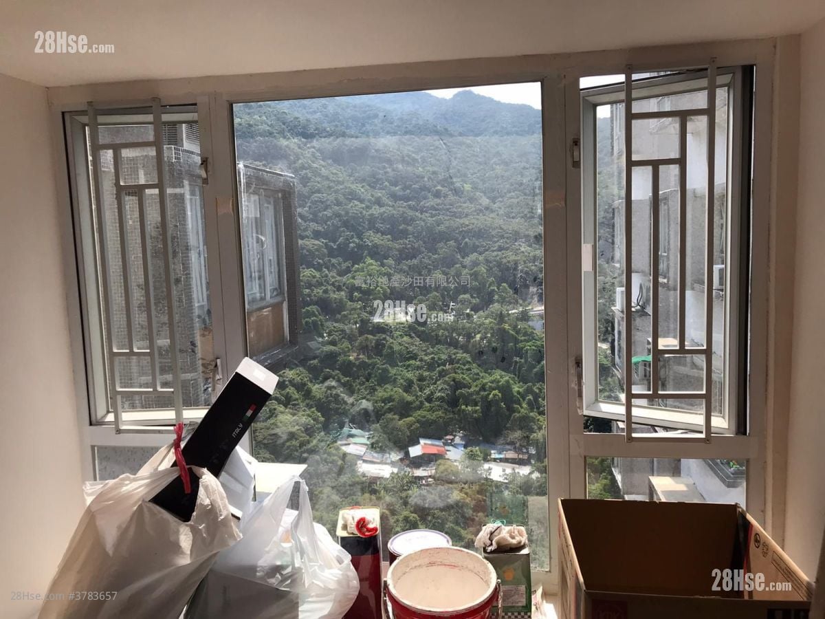 Golden Lion Garden Sell 2 Bedrooms , 1 Bathroom 322 ft²