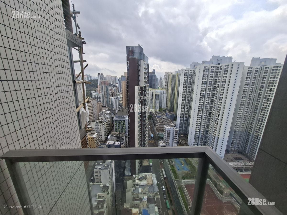 Heya Crystal Rental 2 Bedrooms , 1 Bathroom 524 ft²