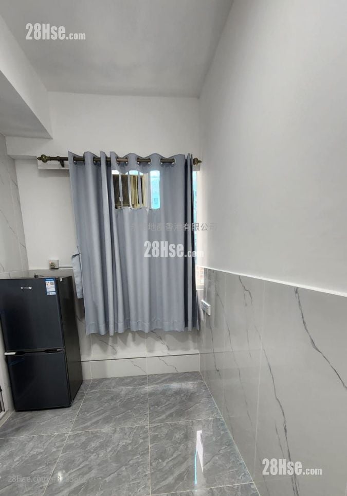 单幢楼房 租盘 1 浴室 140 平方尺