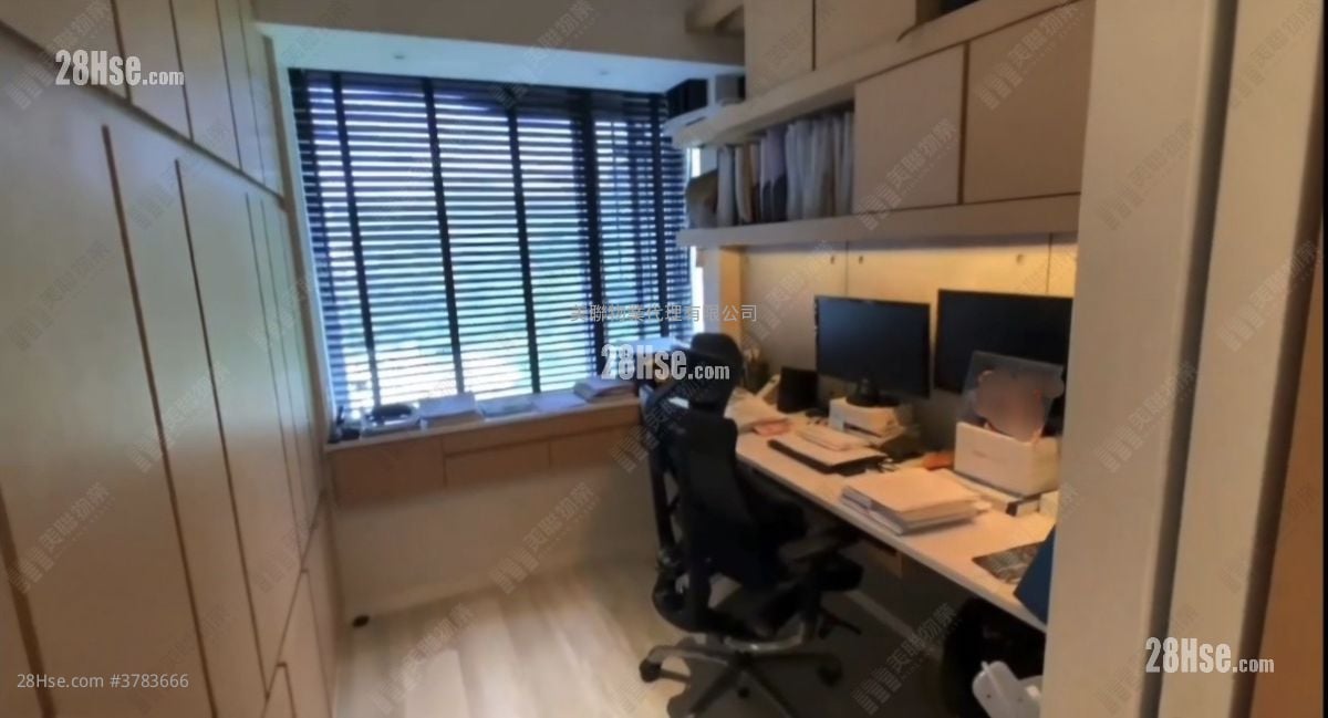 One Beacon Hill Sell 3 Bedrooms , 2 Bathrooms 1,066 ft²