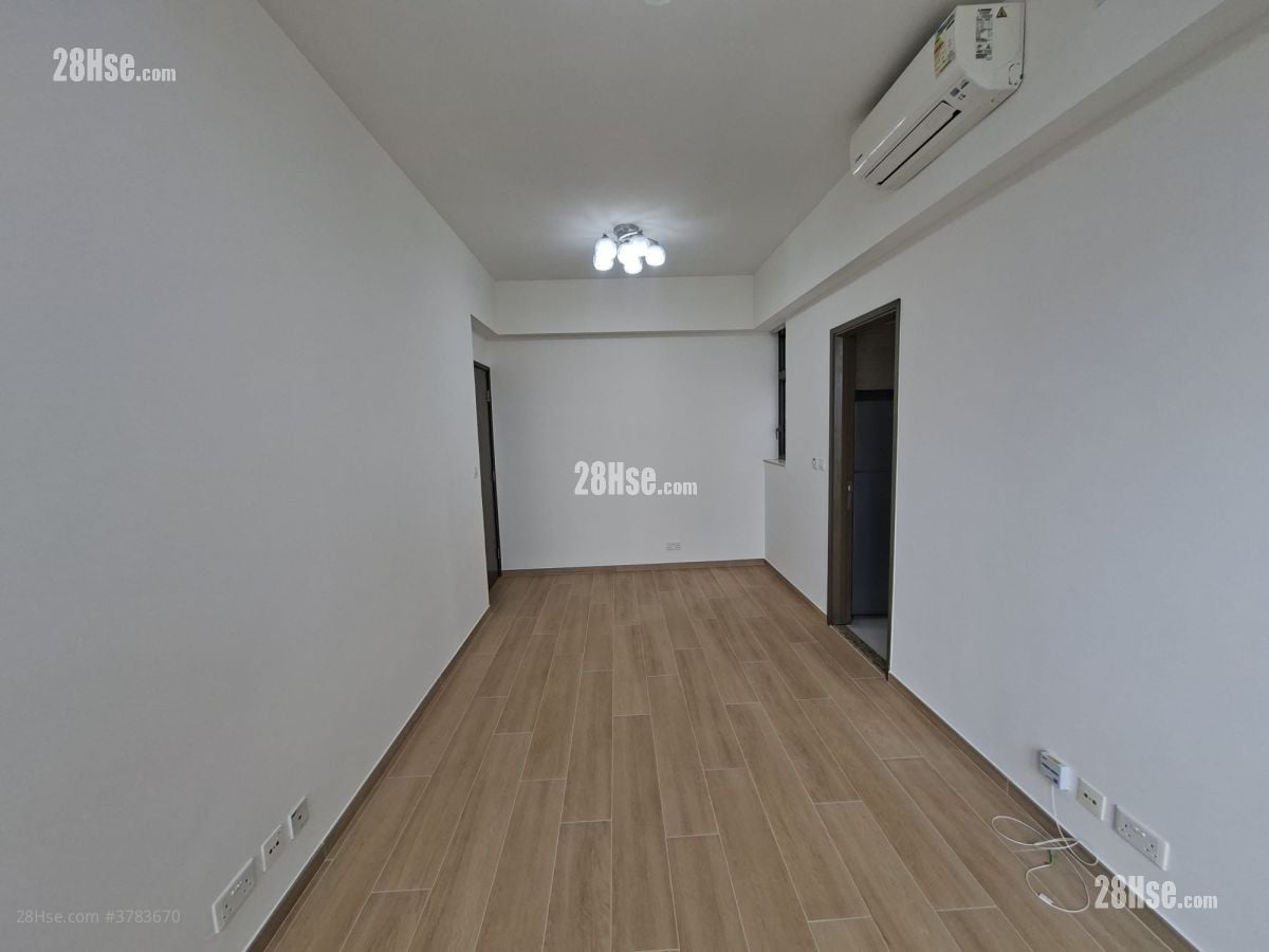 Heya Crystal Rental 2 Bedrooms 525 ft²