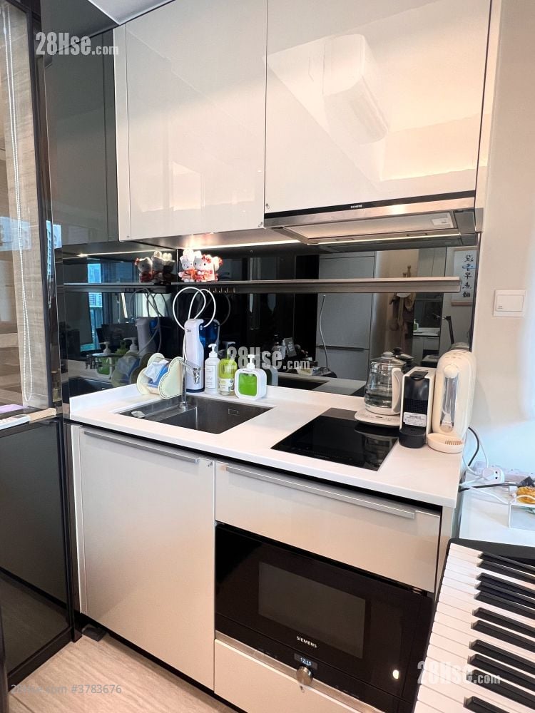 Cullinan West Rental Studio , 1 Bathroom 270 ft²