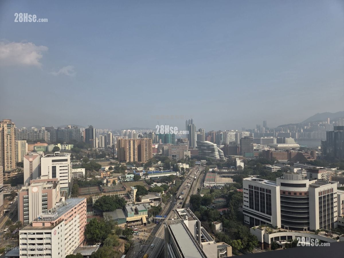 高临 租盘 3 房 , 2 浴室 624 平方尺