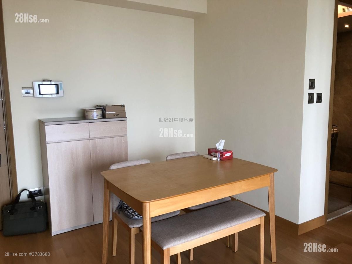 The Nova Sell 2 Bedrooms , 1 Bathroom 634 ft²