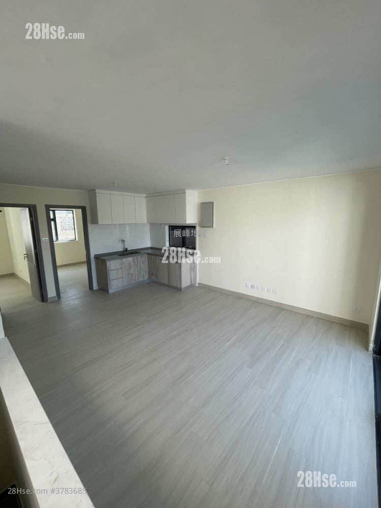 Village Sell 2 Bedrooms , 1 Bathroom 650 ft²