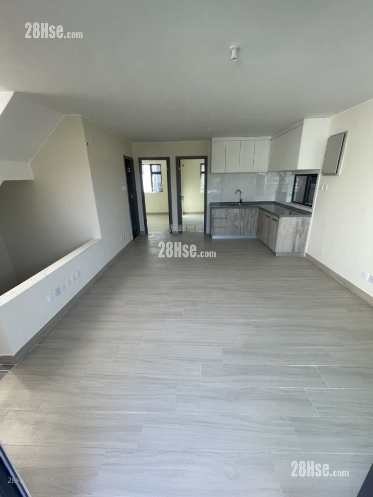 Village Sell 2 Bedrooms , 1 Bathroom 650 ft²