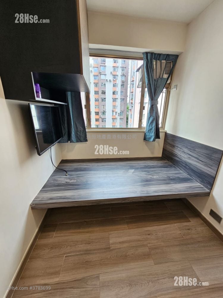 Chinese Mansion Rental 1 Bathroom 130 ft²