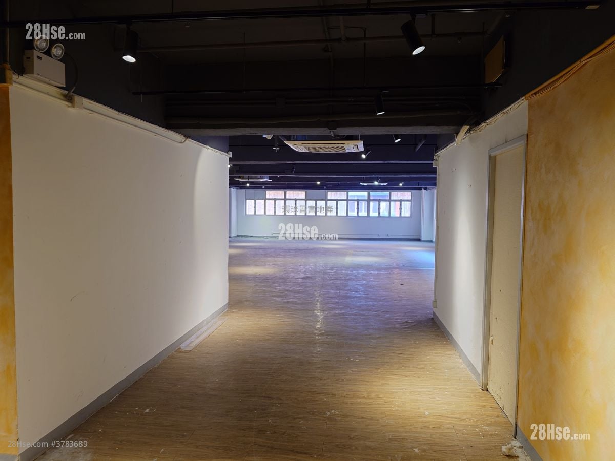 骆驼漆大厦 租盘 2,267 平方尺