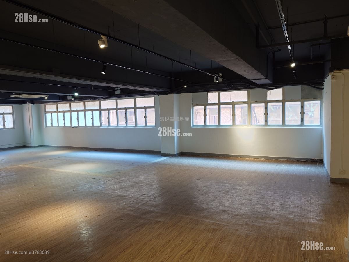 骆驼漆大厦 租盘 2,267 平方尺