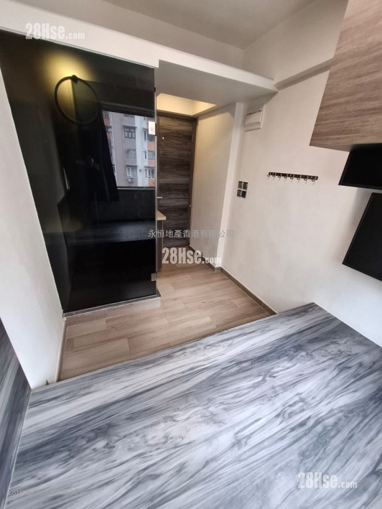 Chinese Mansion Rental 1 Bathroom 130 ft²