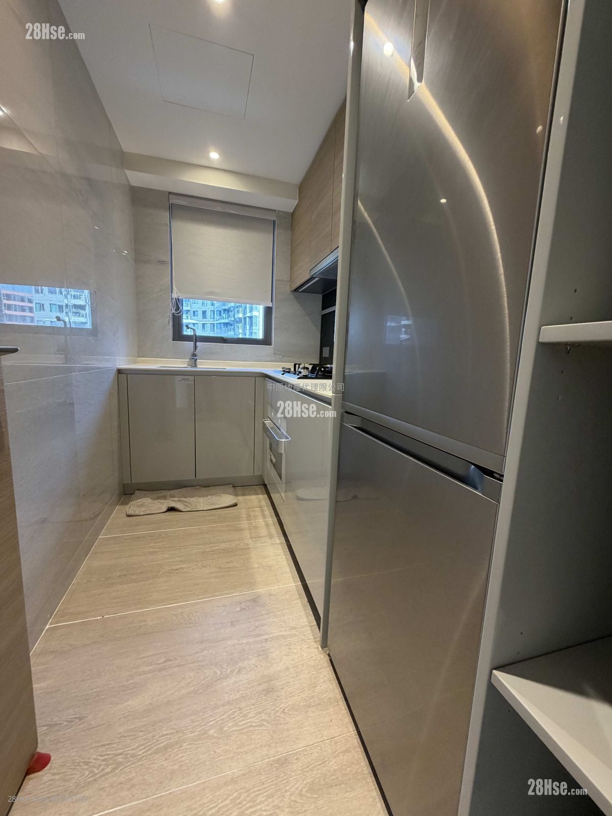 Solaria Rental 3 Bedrooms 596 ft²