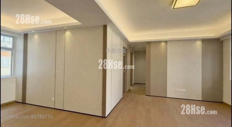 龙翔苑 租盘 1,204 平方尺