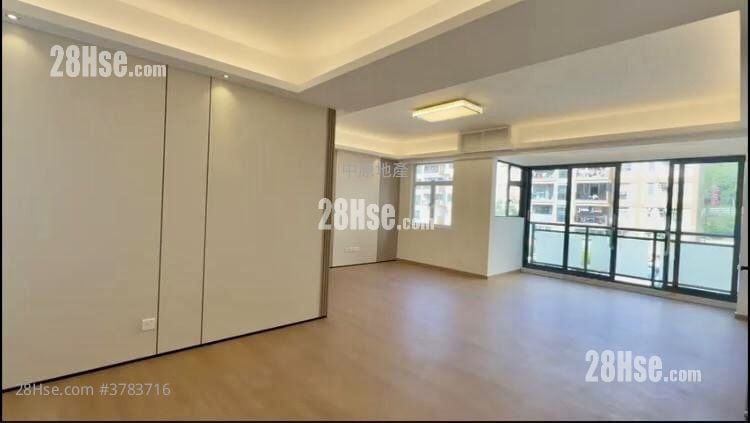 龙翔苑 租盘 1,204 平方尺