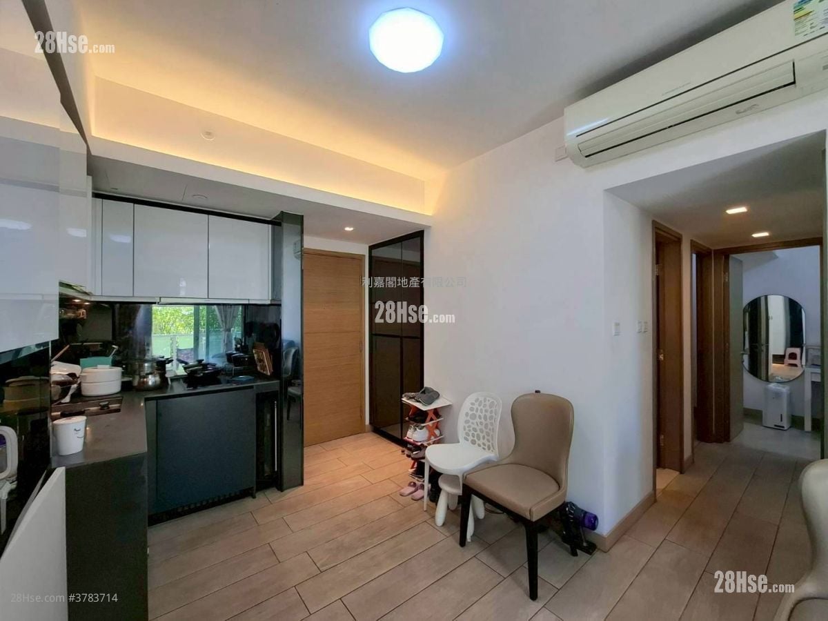 Century Link Sell 2 Bedrooms 461 ft²