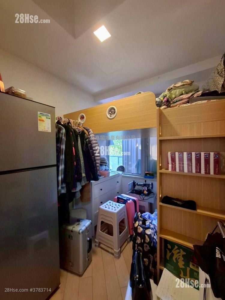 Century Link Sell 2 Bedrooms 461 ft²