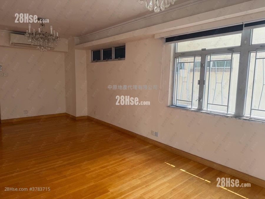 美孚新邨 售盘 3 房 927 平方尺