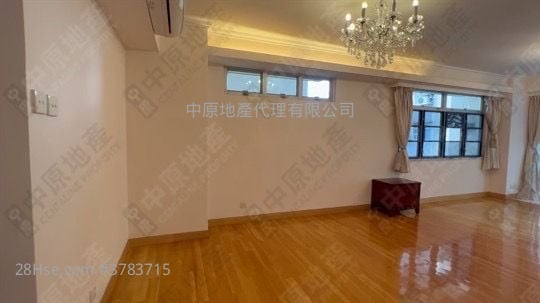 美孚新邨 售盘 3 房 927 平方尺