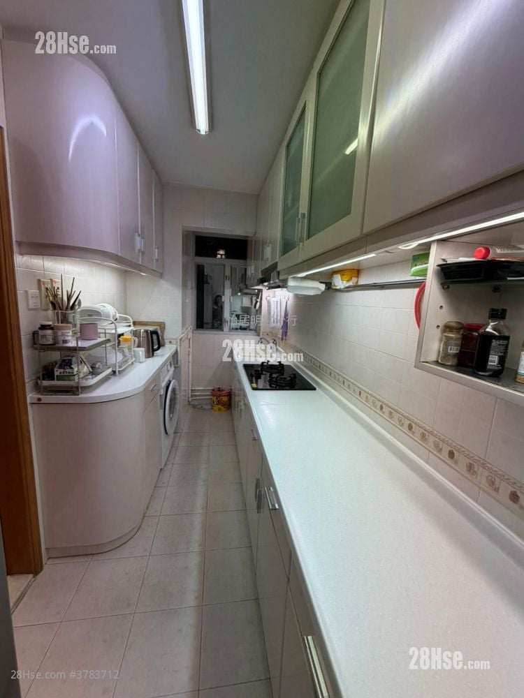 太古城 售盘 3 房 , 2 浴室 647 平方尺