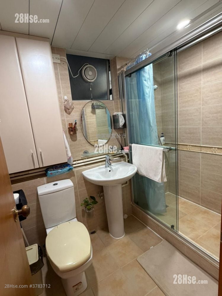 太古城 售盘 3 房 , 2 浴室 647 平方尺