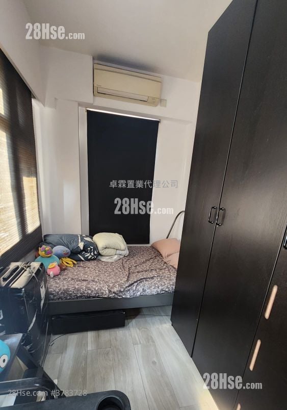 创业中心 售盘 1 房 , 1 浴室 327 平方尺