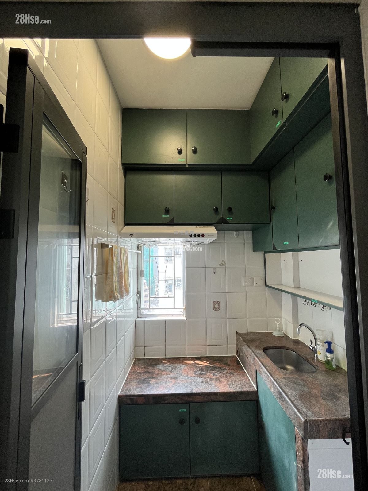 Yick Fu Building Rental 2 Bedrooms , 1 Bathroom 287 ft²