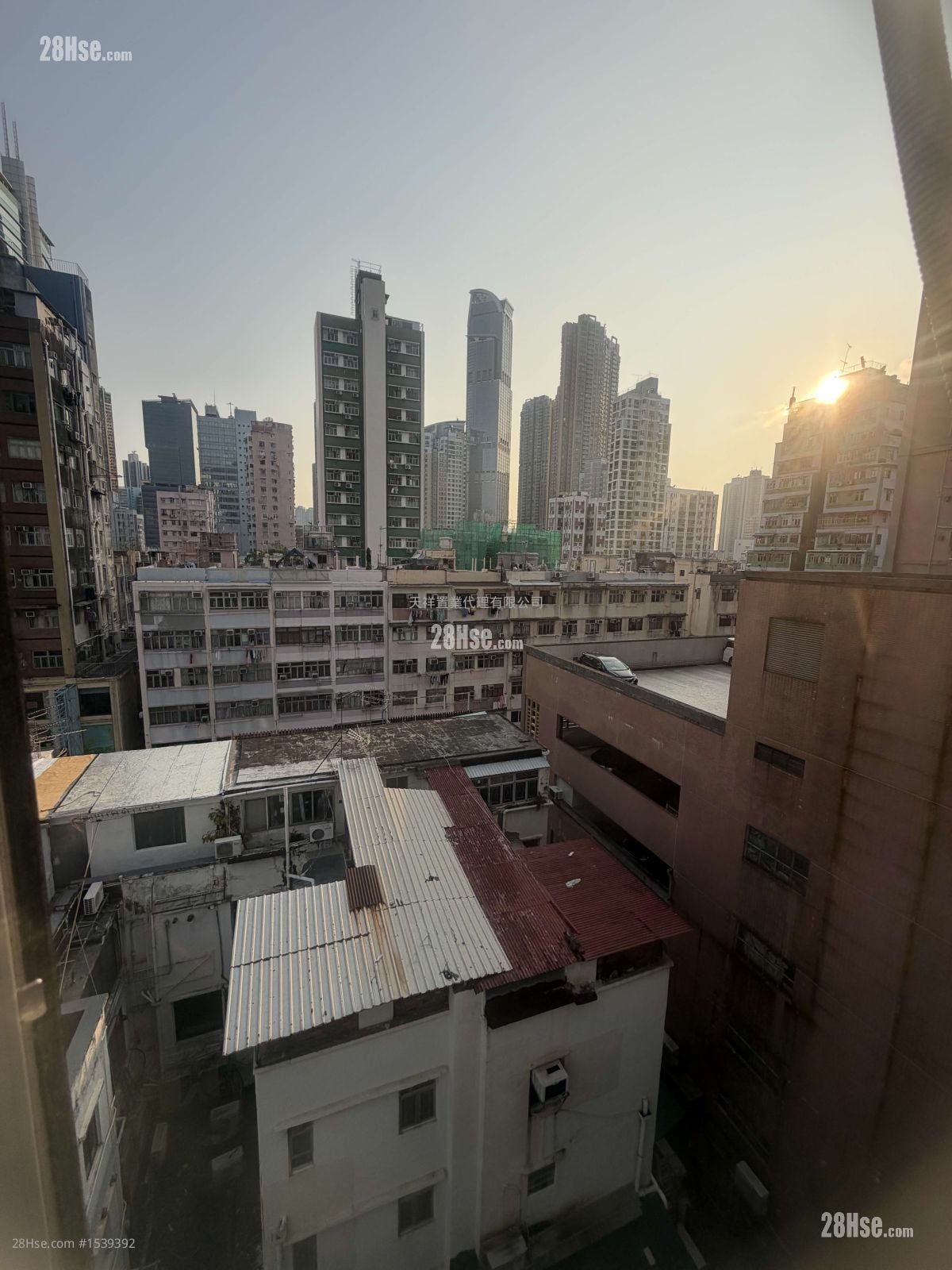 Victory Court Sell 2 Bedrooms , 1 Bathroom 277 ft²