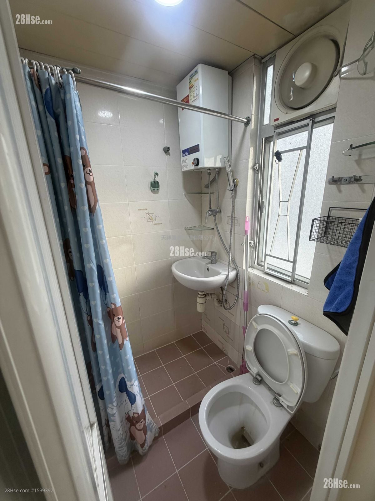 Victory Court Sell 2 Bedrooms , 1 Bathroom 277 ft²