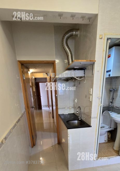 黑布街15号 售盘 4 房 609 平方尺