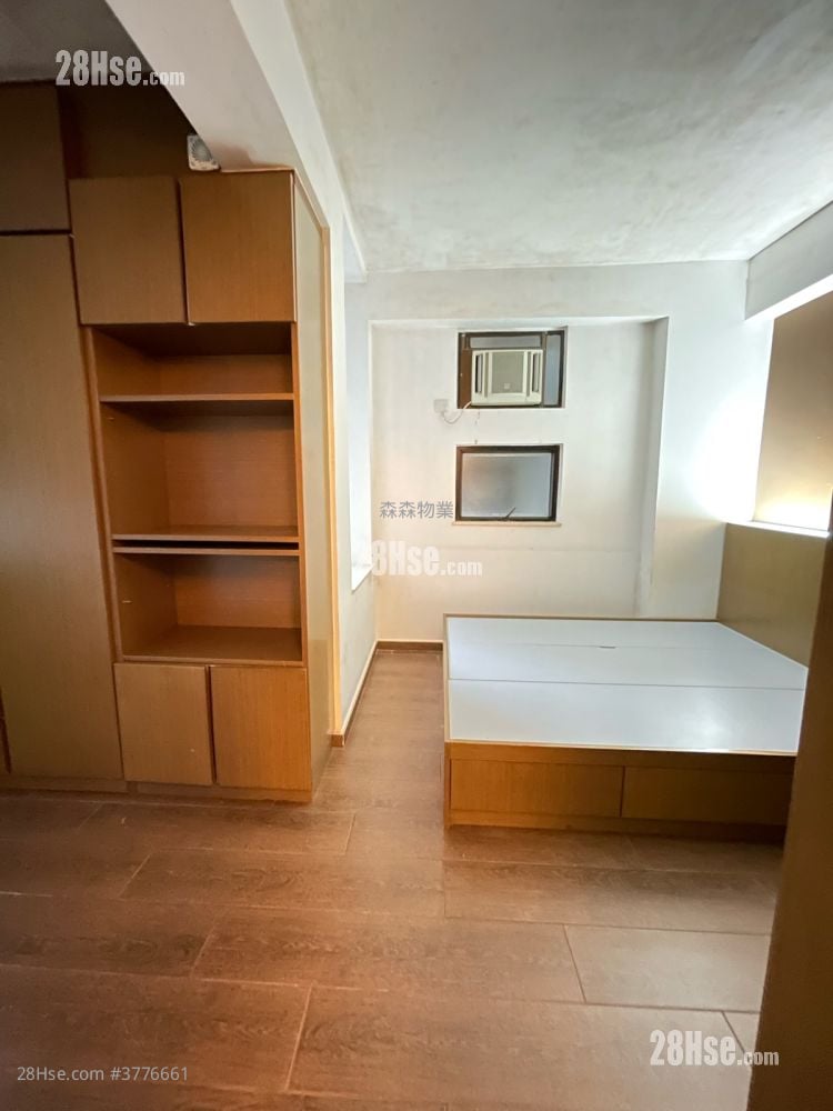 Kornhill Rental 1 Bedroom , 1 Bathroom 466 ft²