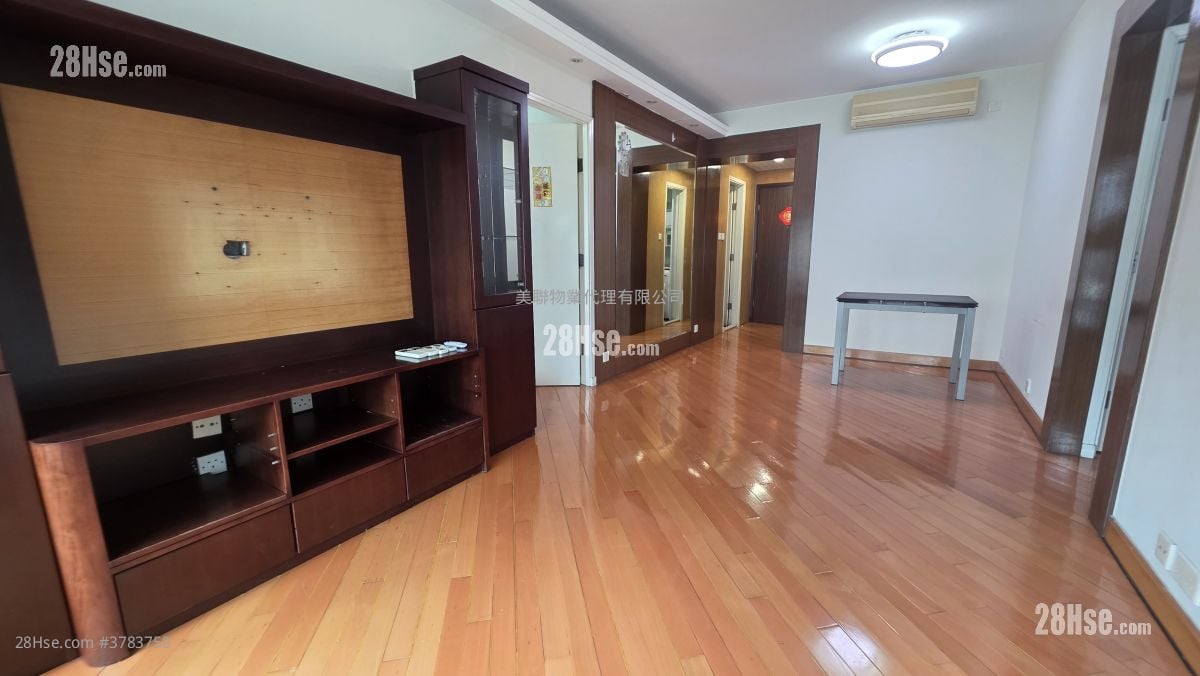 Rambler Crest Rental 3 Bedrooms , 2 Bathrooms 690 ft²