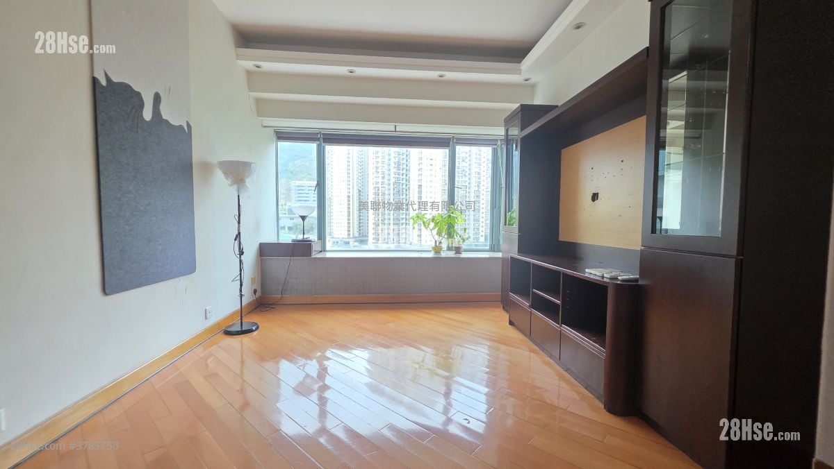 Rambler Crest Rental 3 Bedrooms , 2 Bathrooms 690 ft²