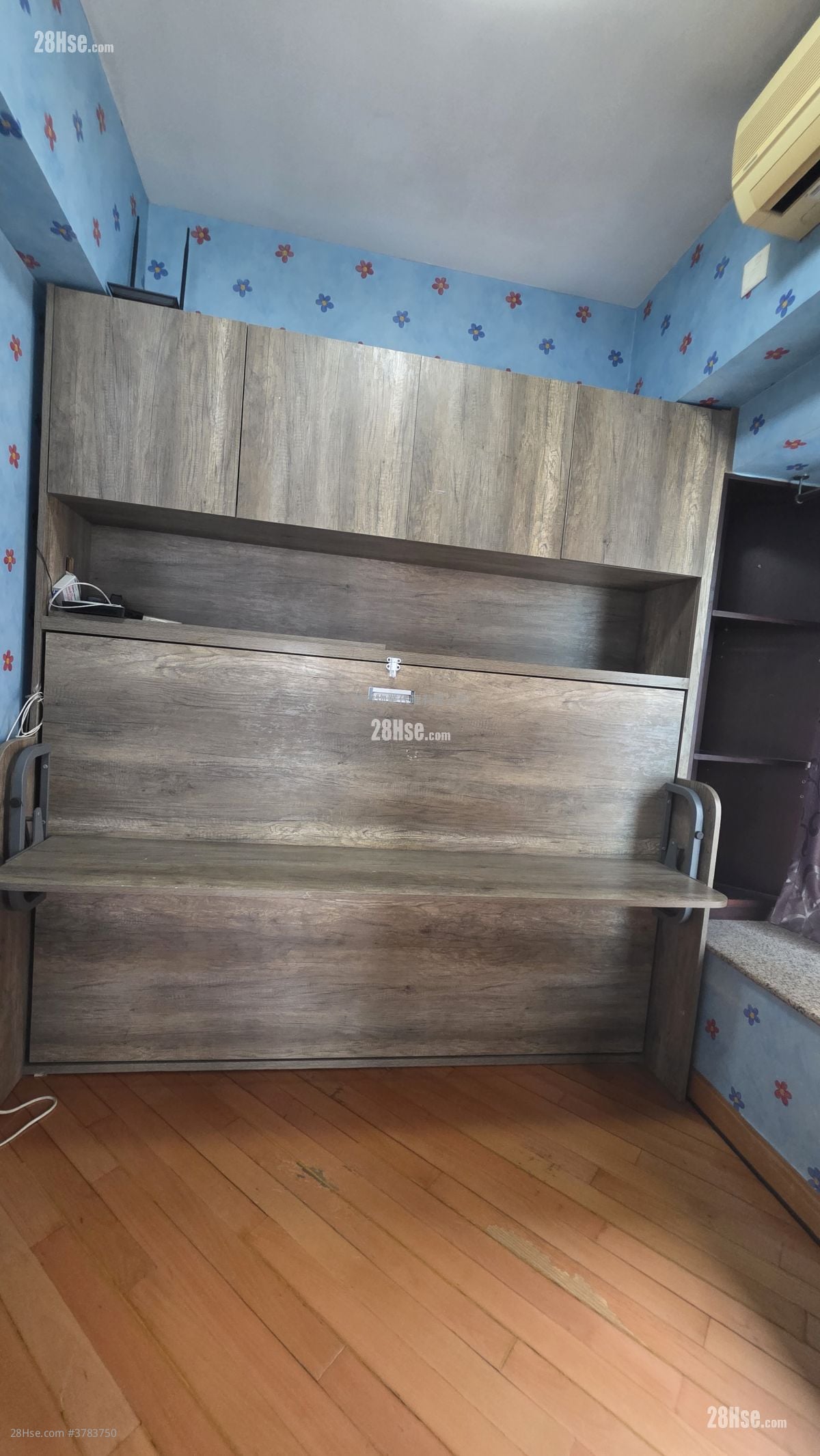 Rambler Crest Rental 3 Bedrooms , 2 Bathrooms 690 ft²