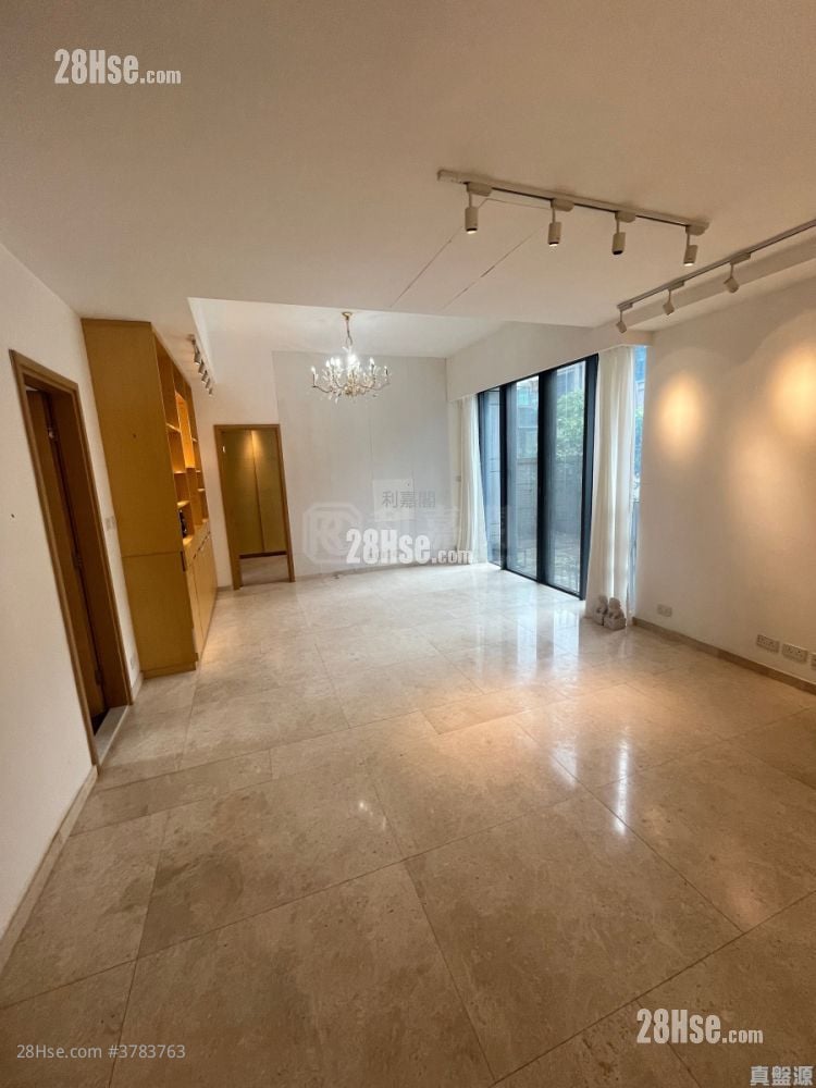 尔峦 售盘 4 房 , 4 浴室 1,232 平方尺