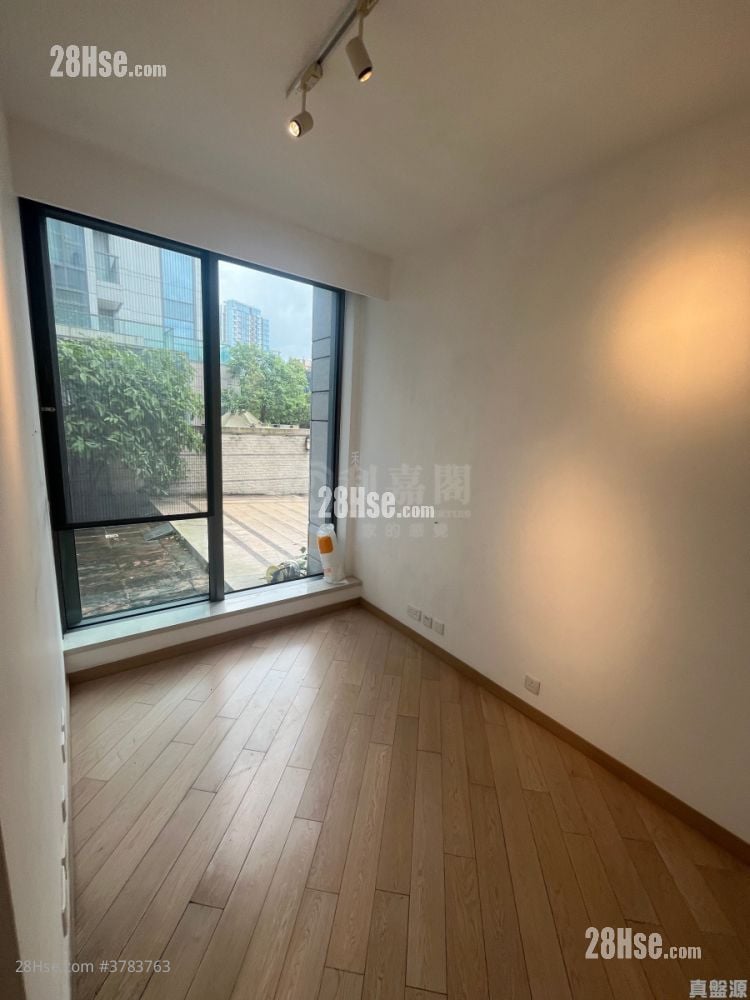 尔峦 售盘 4 房 , 4 浴室 1,232 平方尺