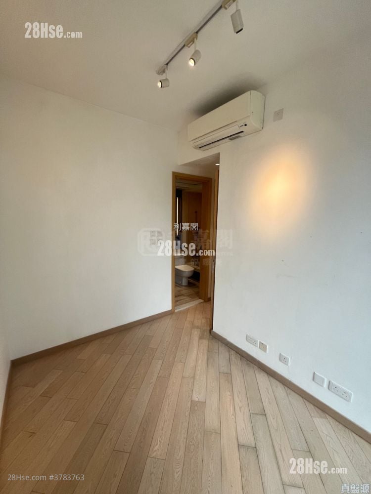 尔峦 售盘 4 房 , 4 浴室 1,232 平方尺