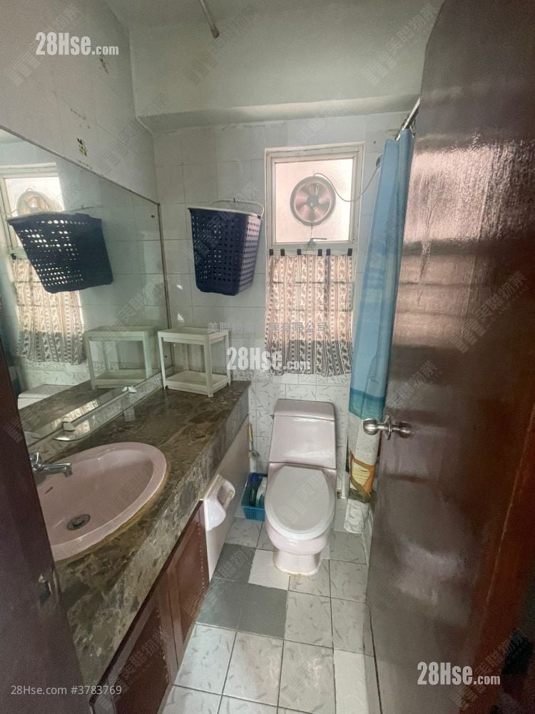 Venice Gardens Rental 2 Bedrooms , 1 Bathroom 428 ft²