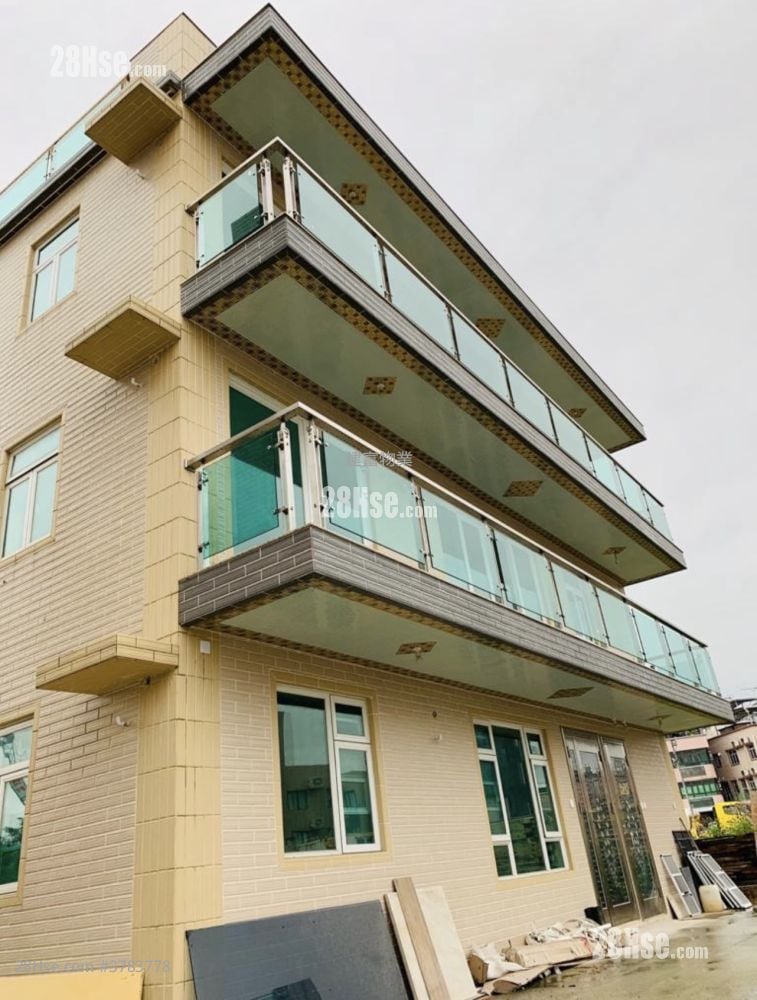 Lam Hau Tsuen Sell 3 Bedrooms , 2 Bathrooms 700 ft²