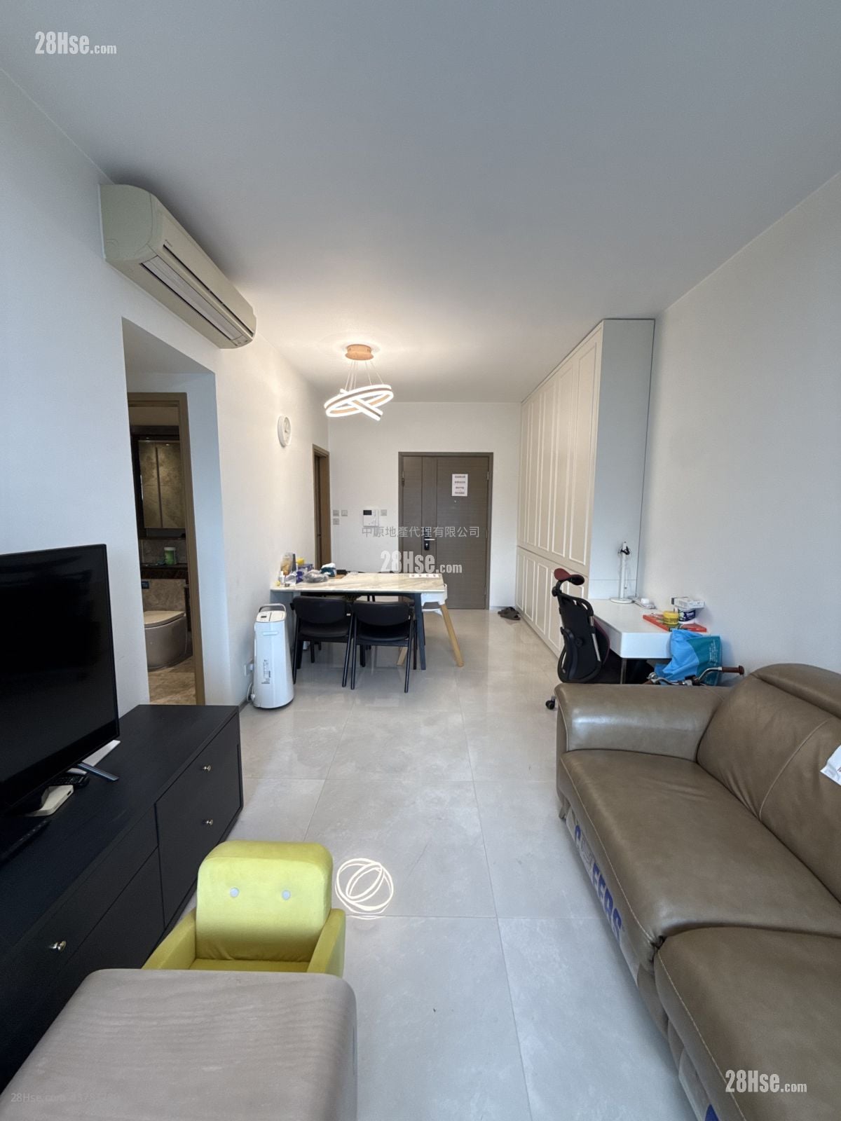 The Wings Sell 4 Bedrooms , 3 Bathrooms 977 ft²