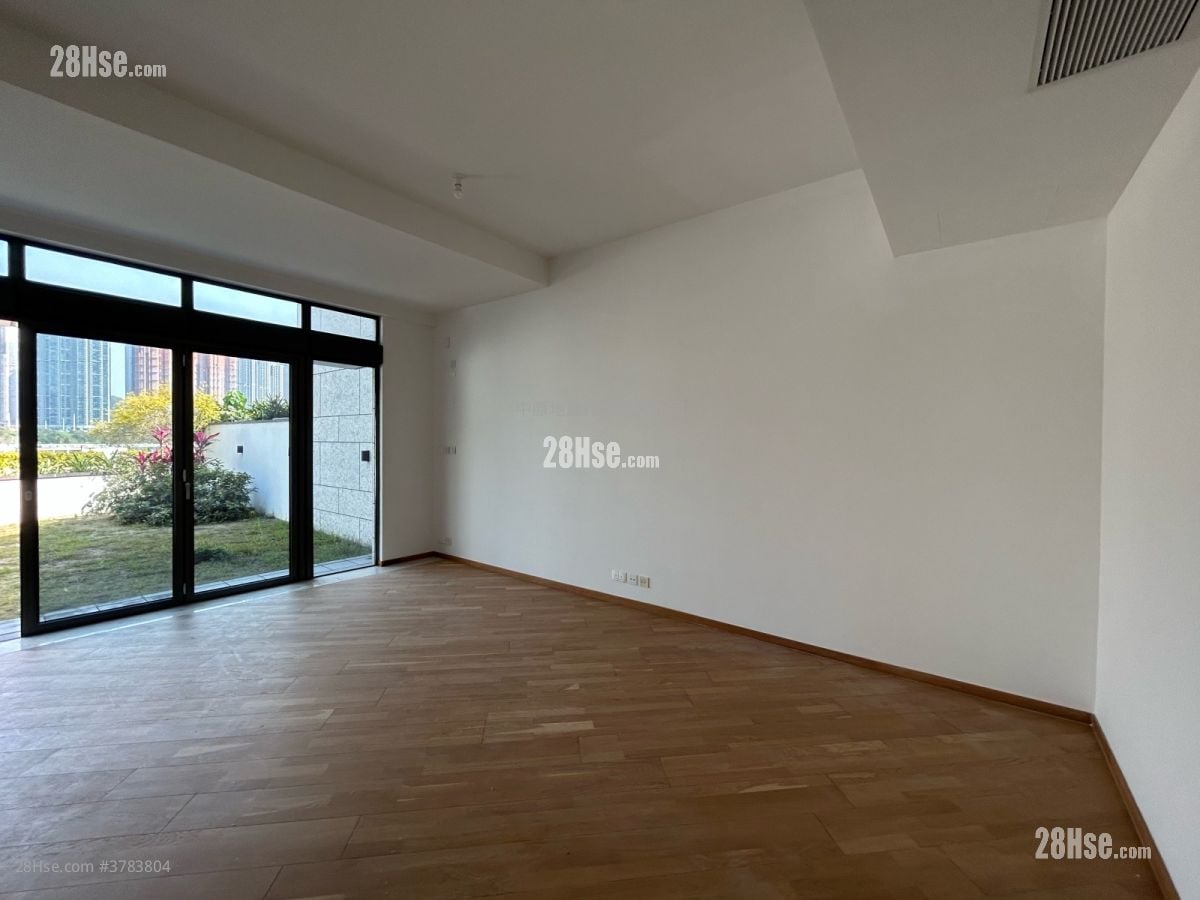 蓝塘傲 售盘 3 房 , 5+ 浴室 2,244 平方尺