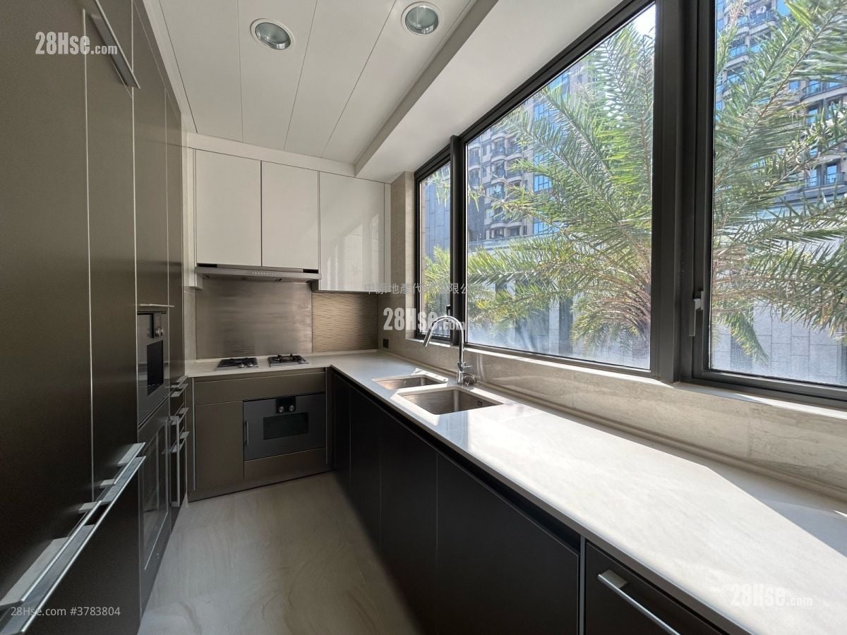 蓝塘傲 售盘 3 房 , 5+ 浴室 2,244 平方尺